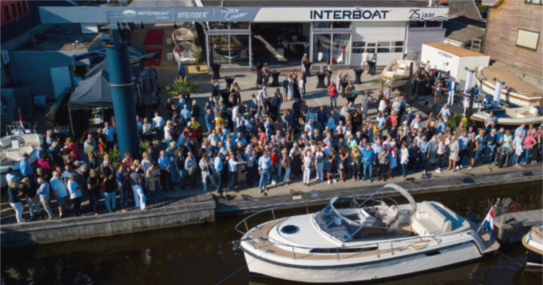 Geslaagde Lancering Interboat Intender 950