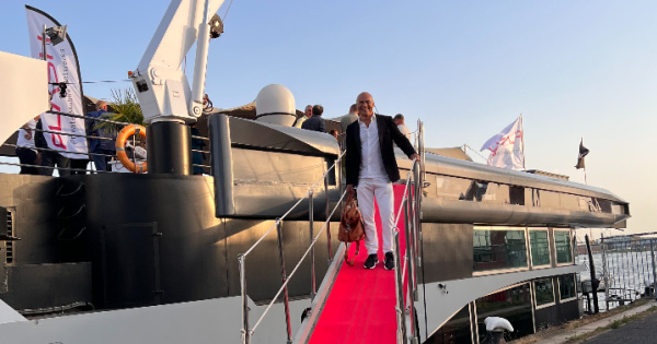 Feest Flash Private Mobile Network