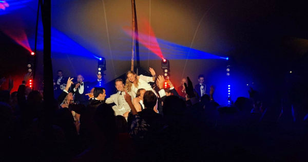 Bruiloftsfeest in Waalre