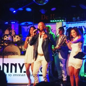 Sonny's inc. live op bevrijdingsdag in de Heeren van Aemstel